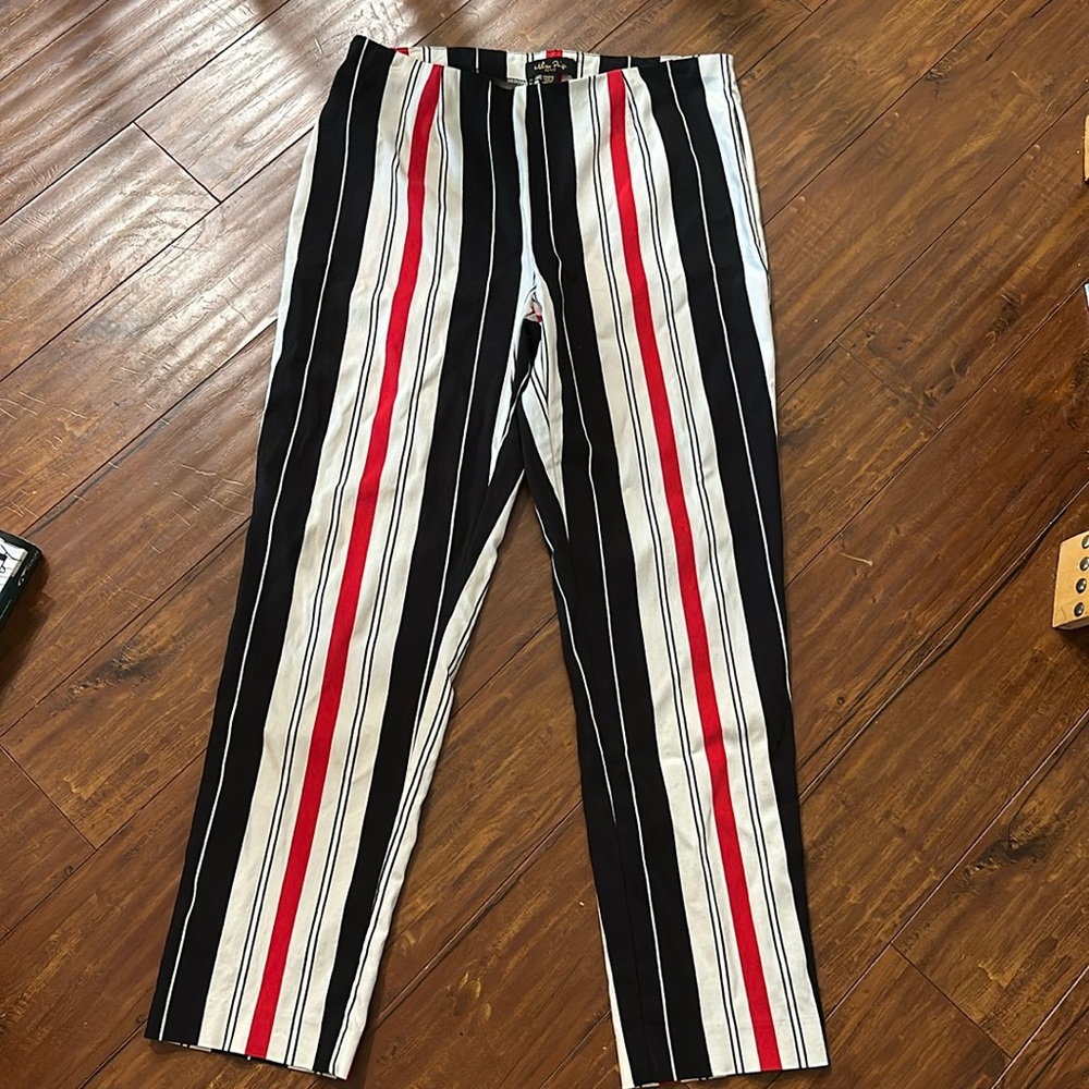 Melissa Paige Petite M Striped Pull On Ankle Pants Black Red White